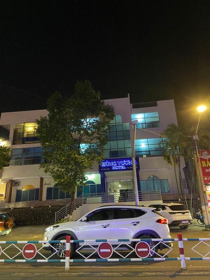 Hung Vuong Hotel Pleiku Extérieur photo