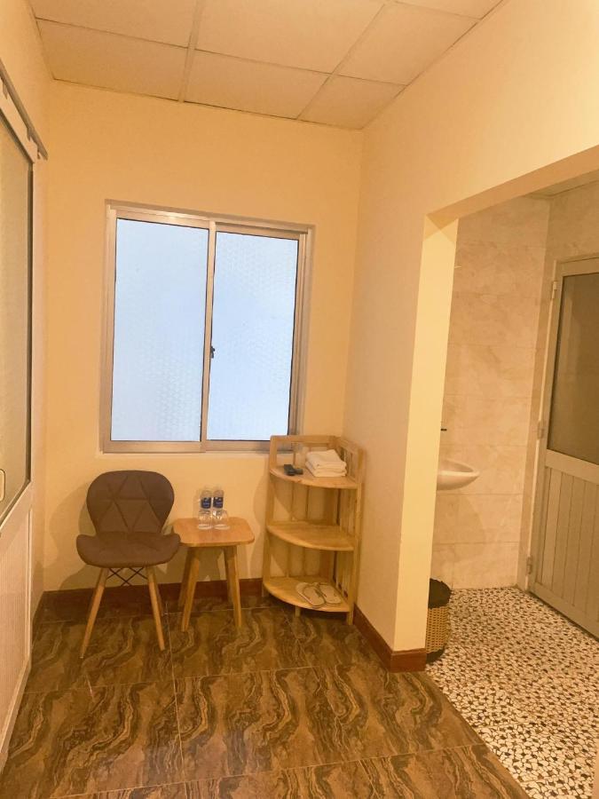 Hung Vuong Hotel Pleiku Extérieur photo