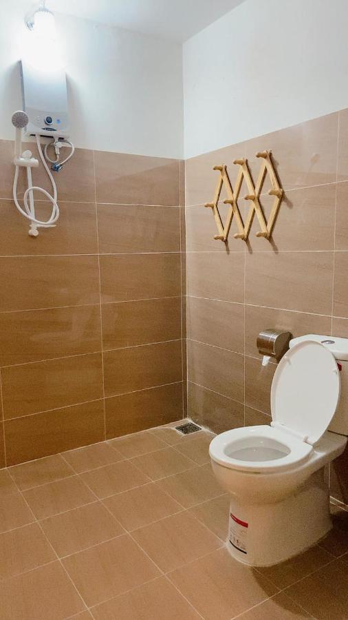 Hung Vuong Hotel Pleiku Extérieur photo