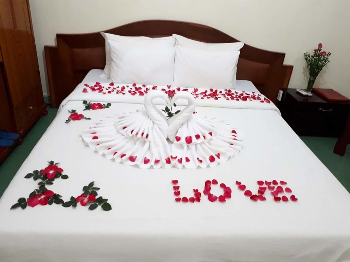 Hung Vuong Hotel Pleiku Extérieur photo